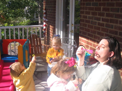 2005_11_10 Adeline Bethany Jane and Cate bubbles.jpg